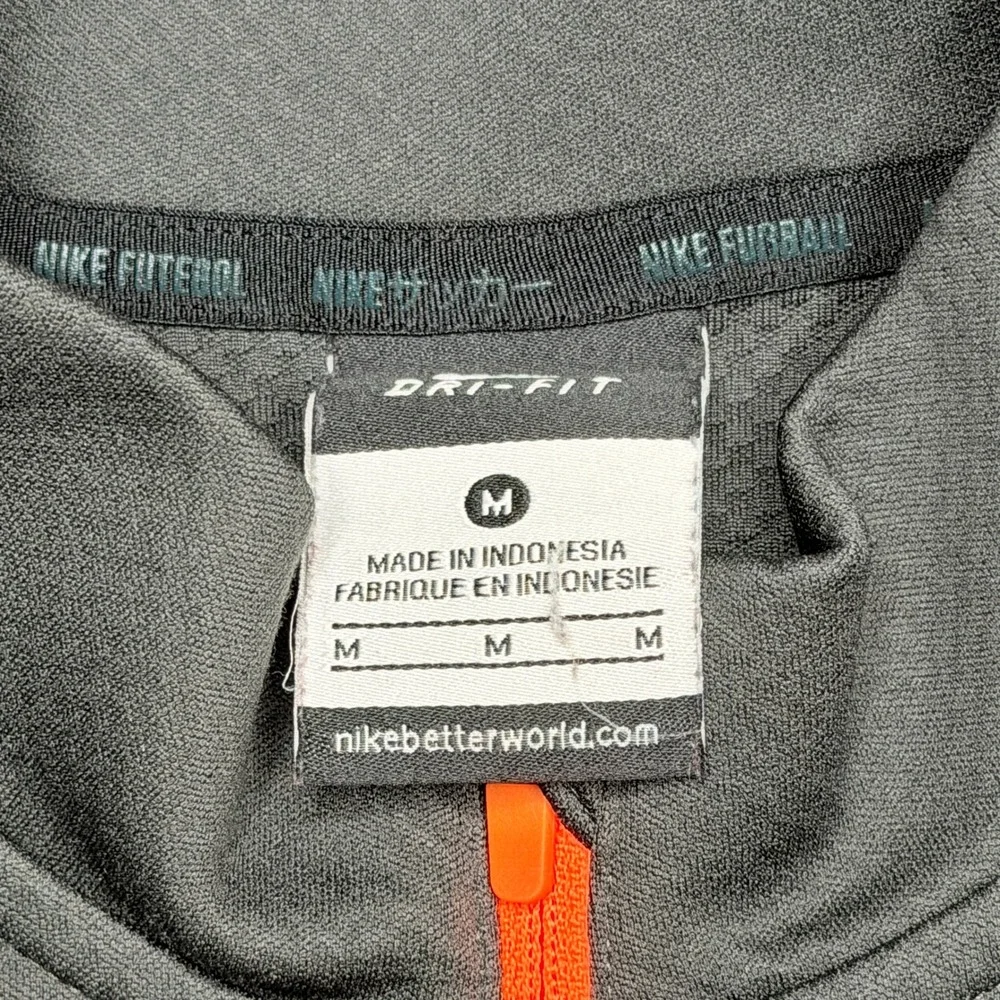 Nike measurements pit